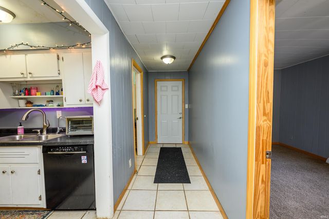 2500 N Rosewood Avenue, Muncie, IN 47304