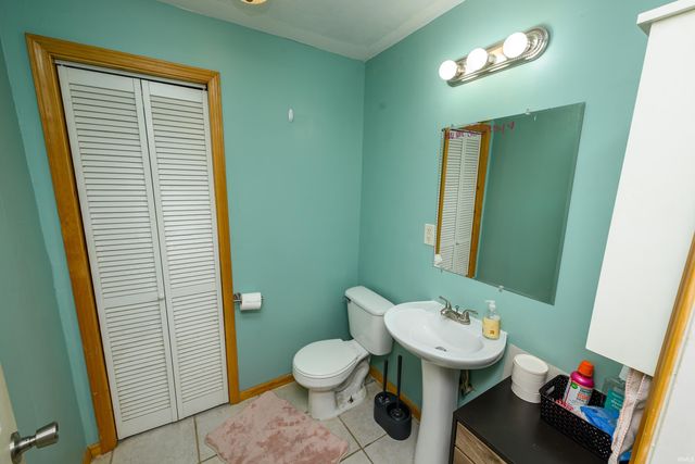 2500 N Rosewood Avenue, Muncie, IN 47304