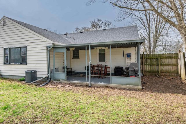 2500 N Rosewood Avenue, Muncie, IN 47304