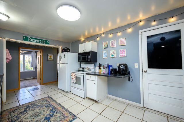 2500 N Rosewood Avenue, Muncie, IN 47304