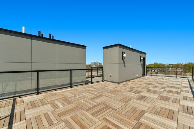 14 Green Street PHA, Brookline, MA 02446