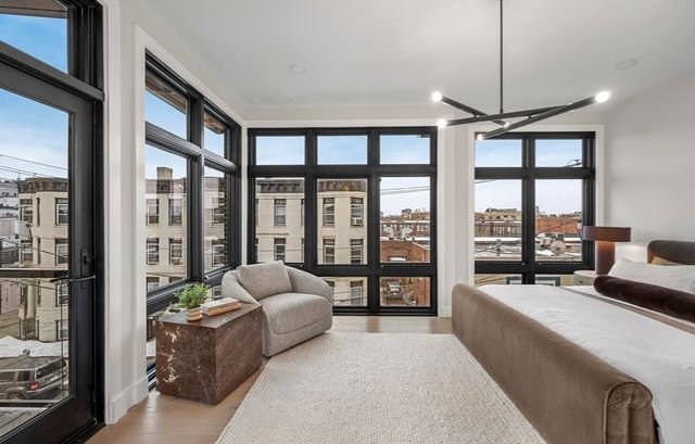 14 Green Street PHA, Brookline, MA 02446