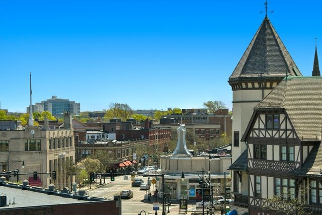 14 Green Street PHA, Brookline, MA 02446