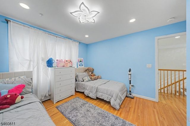 631 Oak Ave, Saddle Brook Twp., NJ 07663