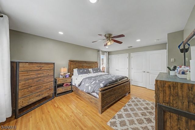 631 Oak Ave, Saddle Brook Twp., NJ 07663