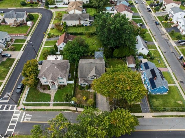 631 Oak Ave, Saddle Brook Twp., NJ 07663