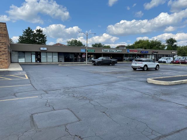 210 E Chicago Avenue, Westmont, IL 60559