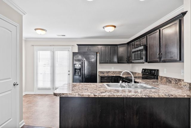 324 Sam Houston Cir, Clarksville, TN 37040