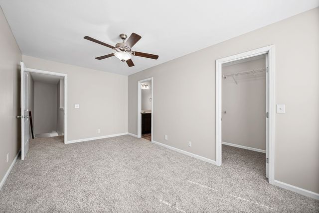 324 Sam Houston Cir, Clarksville, TN 37040