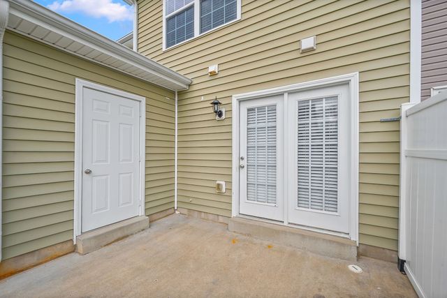 324 Sam Houston Cir, Clarksville, TN 37040