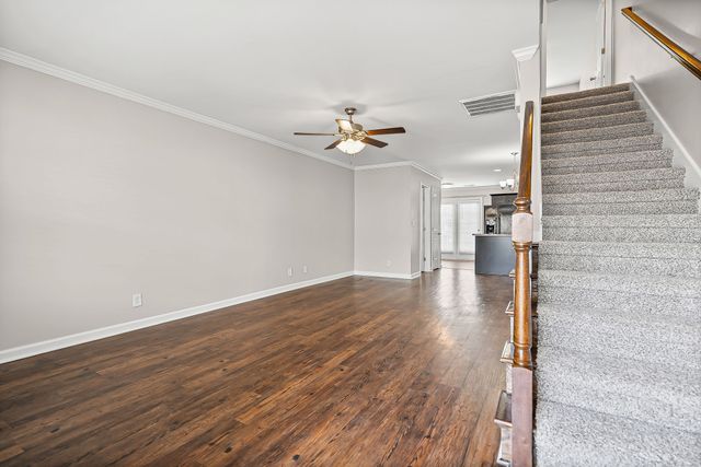 324 Sam Houston Cir, Clarksville, TN 37040