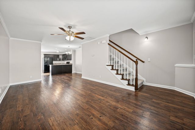 324 Sam Houston Cir, Clarksville, TN 37040