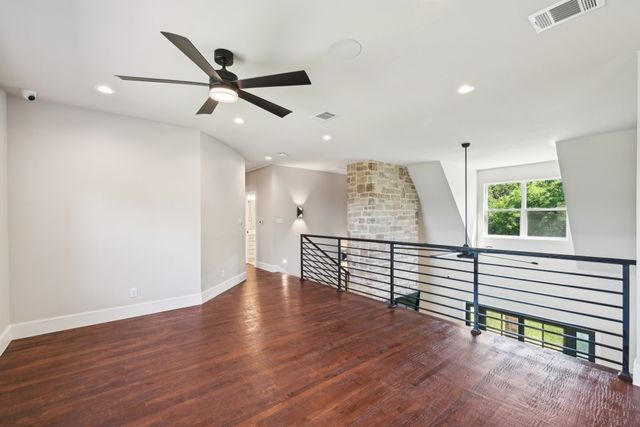 115 Palo Blanco Street, Mabank, TX 75156
