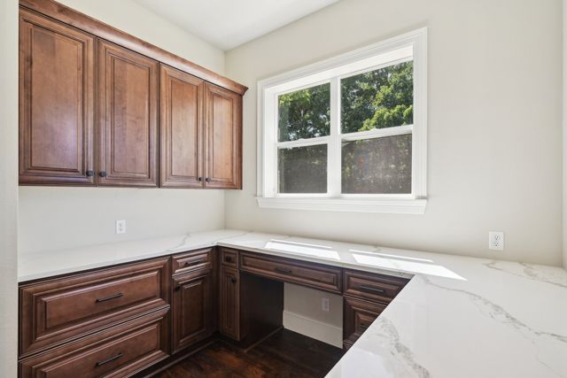 115 Palo Blanco Street, Mabank, TX 75156