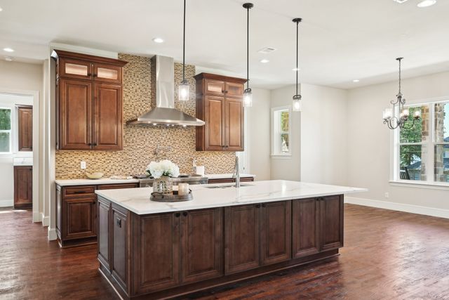 115 Palo Blanco Street, Mabank, TX 75156