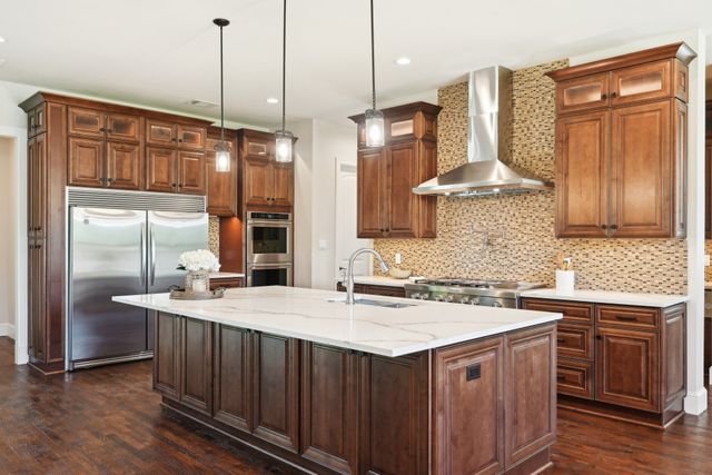 115 Palo Blanco Street, Mabank, TX 75156