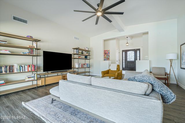 5142 E Camino Bosque, Tucson, AZ 85718
