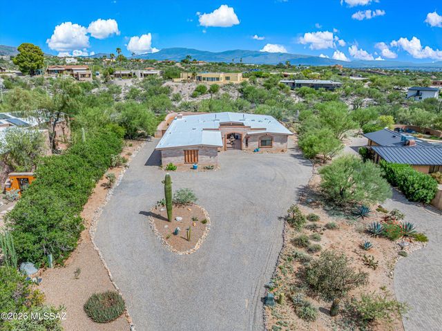 5142 E Camino Bosque, Tucson, AZ 85718