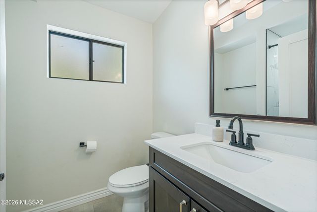 5142 E Camino Bosque, Tucson, AZ 85718