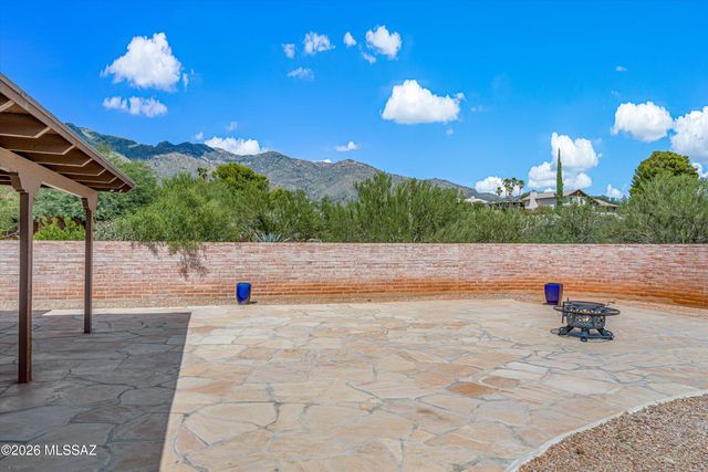 5142 E Camino Bosque, Tucson, AZ 85718