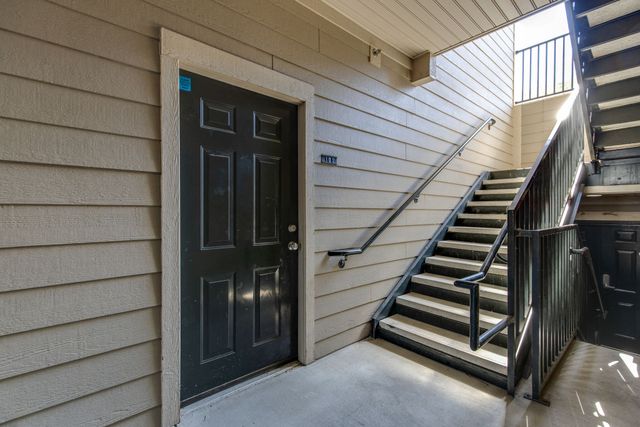 2304 Elliott Ave Apt 102, Nashville, TN 37204
