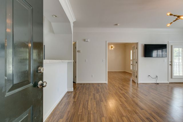 2304 Elliott Ave Apt 102, Nashville, TN 37204