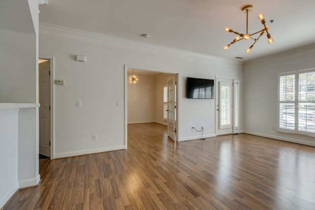 2304 Elliott Ave Apt 102, Nashville, TN 37204
