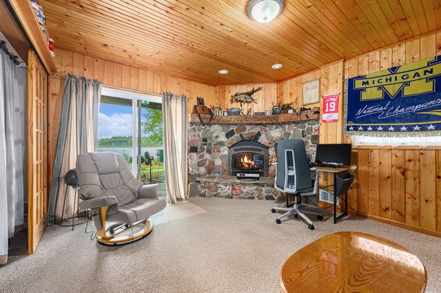 11681 Scott Park Road, Delton, MI 49046