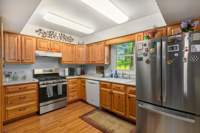 11681 Scott Park Road, Delton, MI 49046