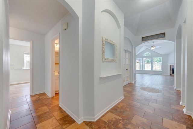 10622 Lonesome Dove Trail, Houston, TX 77095
