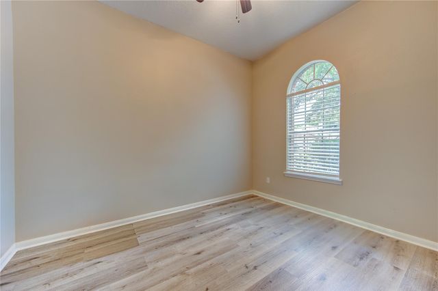 10622 Lonesome Dove Trail, Houston, TX 77095