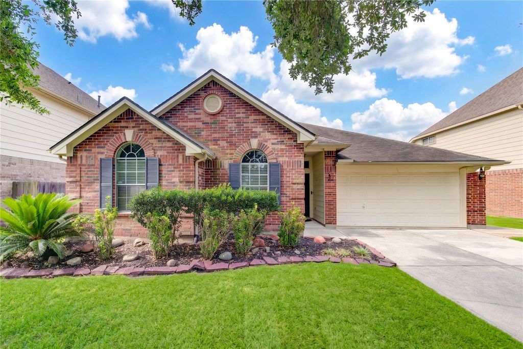 10622 Lonesome Dove Trail, Houston, TX 77095