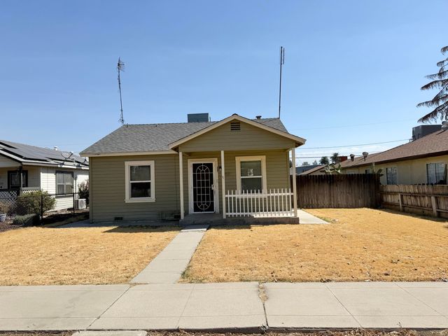 137 N H Street, Exeter, CA 93221