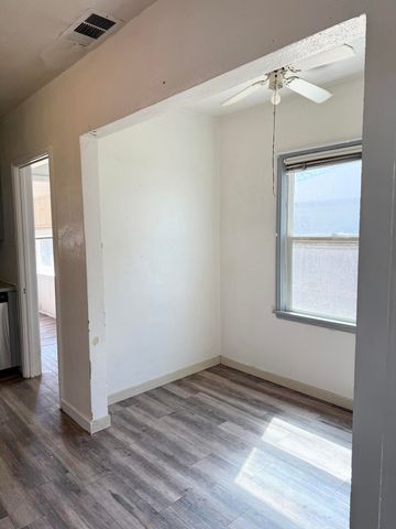 137 N H Street, Exeter, CA 93221