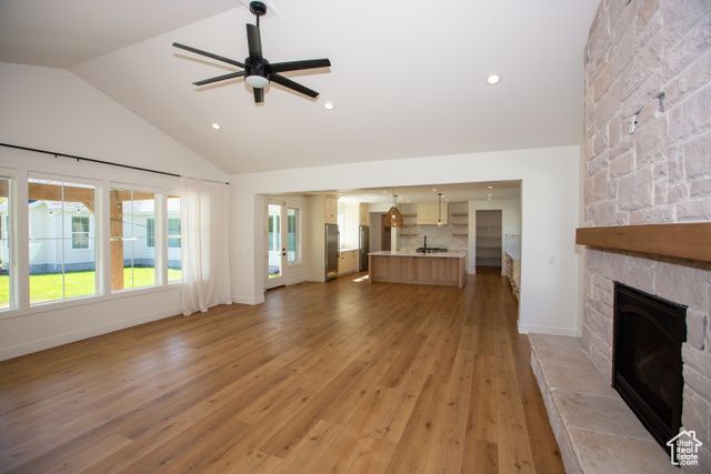 1952 W COMANCHE CIR, Farmington, UT 84025