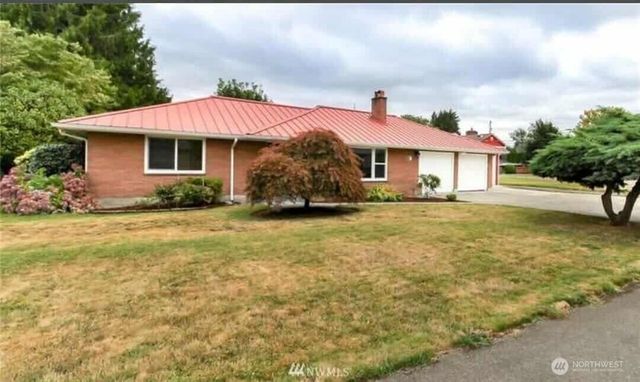 2525 Circle Drive E, Fife, WA 98424
