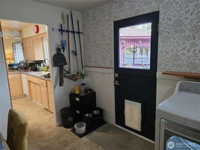 2525 Circle Drive E, Fife, WA 98424