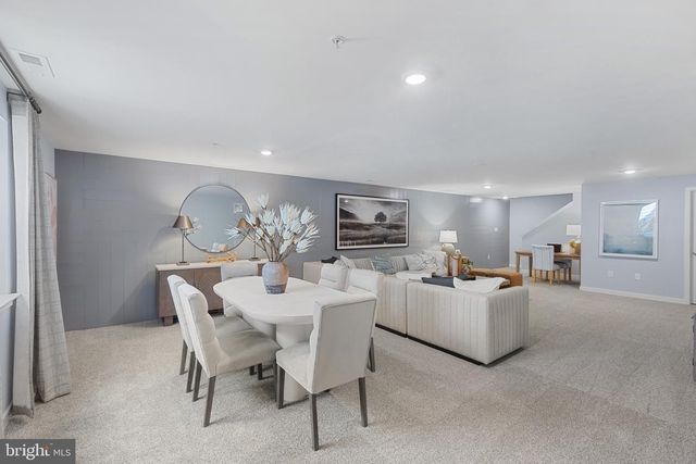 345 LONG BRANCH LN, La Plata, MD 20646