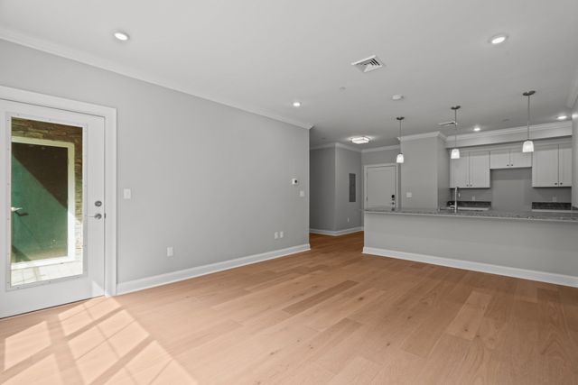 635 Old Post Road 109, Sharon, MA 02067