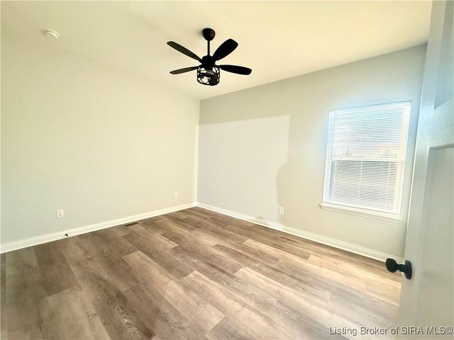 7531 E Brownstown Road, Henryville, IN 47126