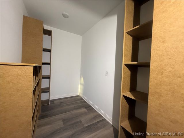 7531 E Brownstown Road, Henryville, IN 47126