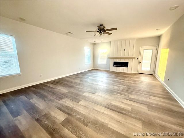 7531 E Brownstown Road, Henryville, IN 47126