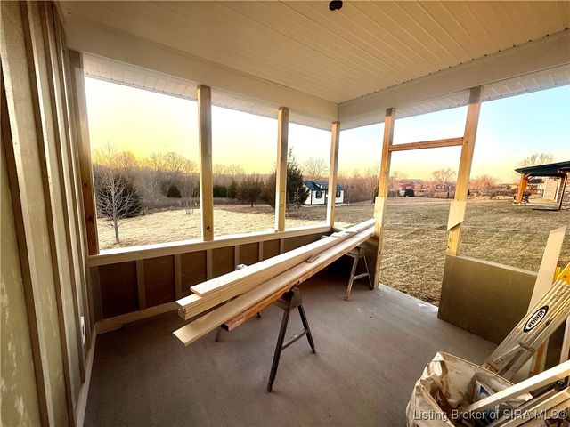 7531 E Brownstown Road, Henryville, IN 47126