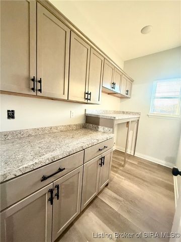 7531 E Brownstown Road, Henryville, IN 47126