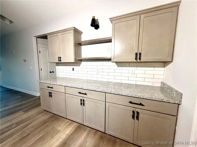 7531 E Brownstown Road, Henryville, IN 47126