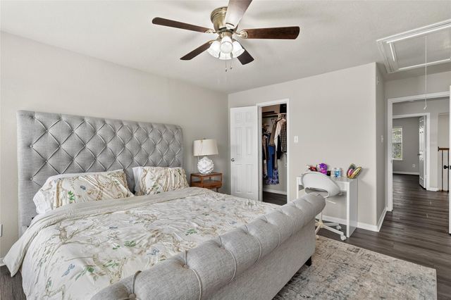 1231 Abigail Lane, Friendswood, TX 77546