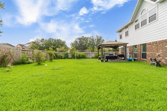 1231 Abigail Lane, Friendswood, TX 77546