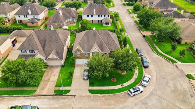 1231 Abigail Lane, Friendswood, TX 77546
