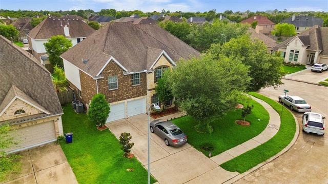 1231 Abigail Lane, Friendswood, TX 77546