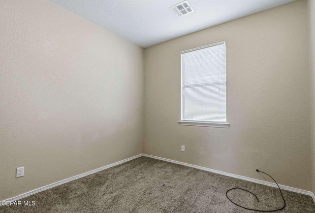 14218 N POINT Avenue, El Paso, TX 79938